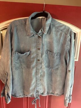 Light Blue Denim Button-Front Women’s Shirt